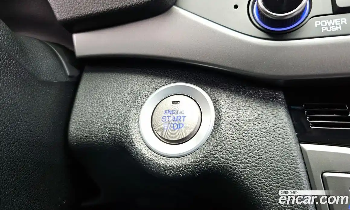 Hyundai Avante 2018 1.6 Автомат в Москве № 283180, фото 7