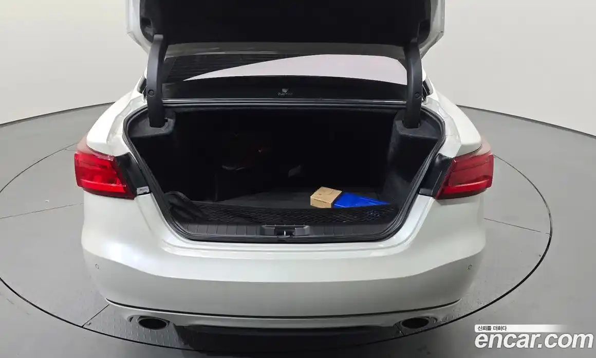 Nissan Maxima 2018 3.5 Автомат в Москве № 285013, фото 10