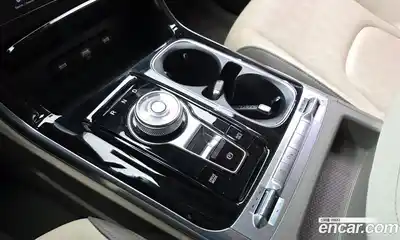 Kia Canival 2023 3.5 Автомат в Москве № 285942, миниатюра 2