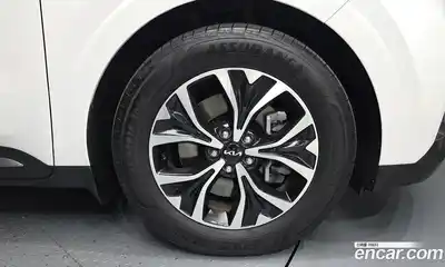 Kia Canival 2023 3.5 Автомат в Москве № 285942, миниатюра 8