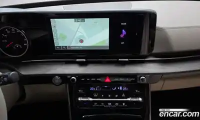 Kia Canival 2023 3.5 Автомат в Москве № 285942, миниатюра 9