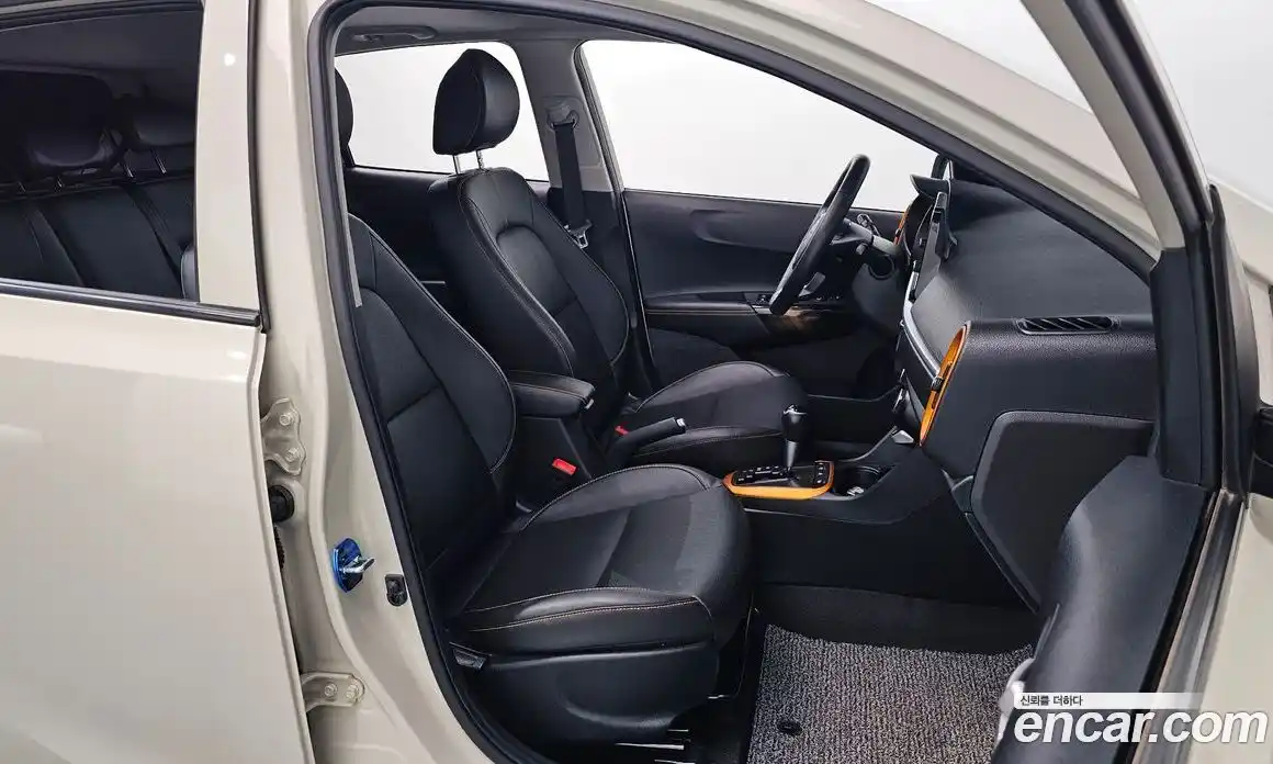 Kia Morning 2022 1.0 Автомат в Москве № 286231, фото 15