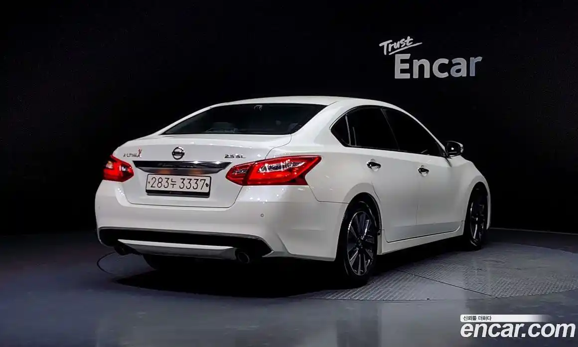 Nissan Altima 2017 2.5 Автомат в Москве № 294906, фото 20