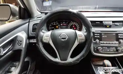 Nissan Altima 2017 2.5 Автомат в Москве № 294906, миниатюра 4