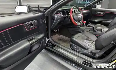 Ford Mustang 2017 2.3 Автомат в Москве № 295814, миниатюра 10