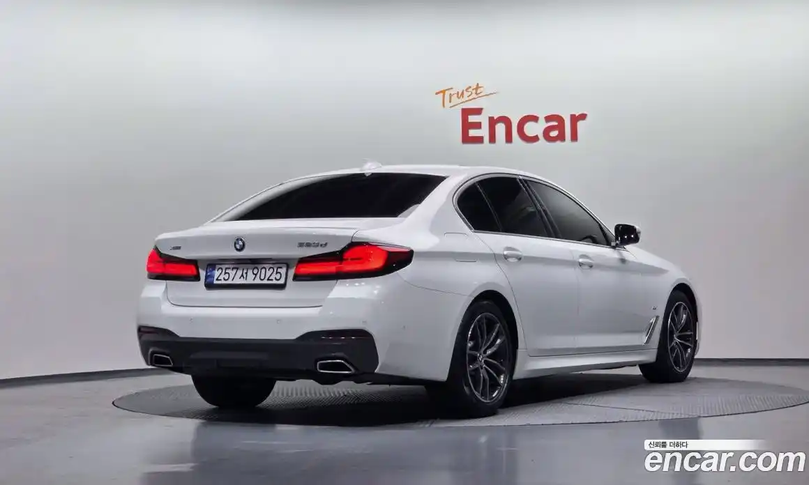 BMW 5-Series 2023 2.0 Автомат в Москве № 303245, фото 12