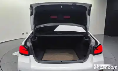 BMW 5-Series 2023 2.0 Автомат в Москве № 303245, миниатюра 2