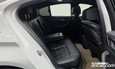 BMW 5-Series 2023 2.0 Автомат в Москве № 303245, миниатюра 3