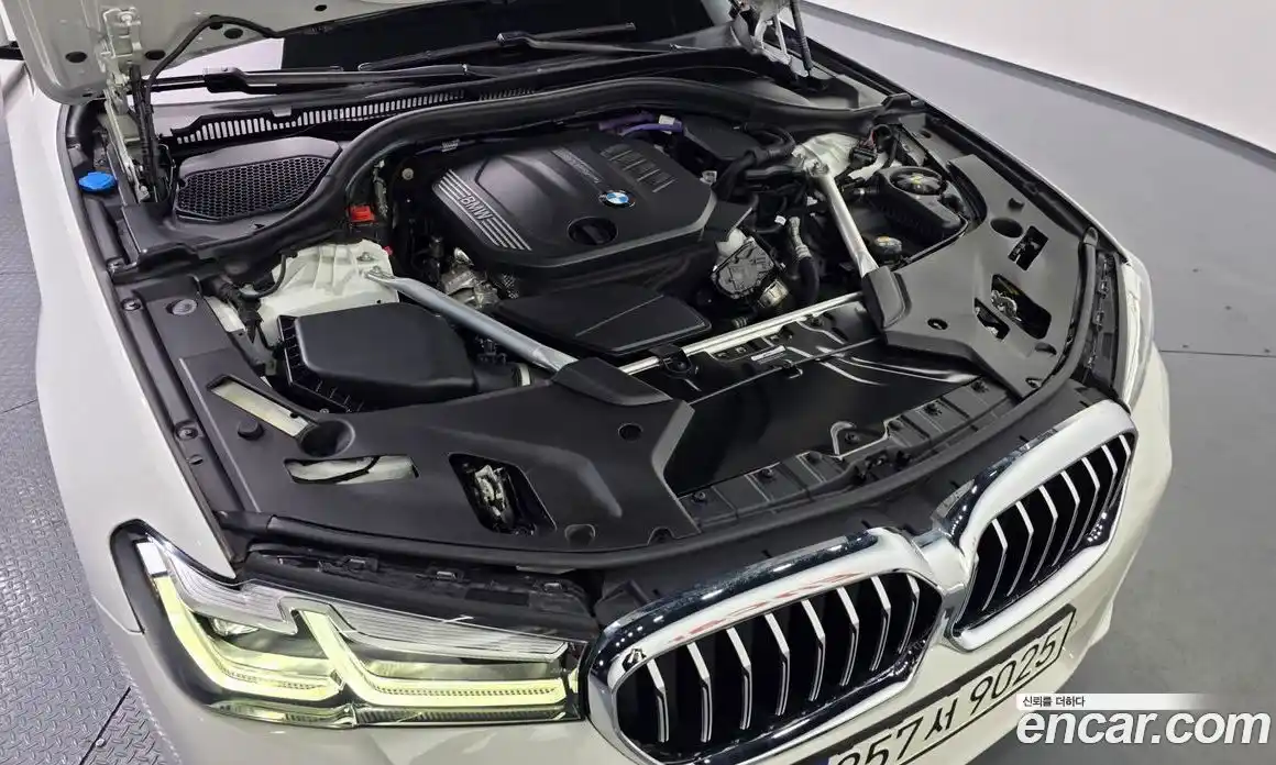 BMW 5-Series 2023 2.0 Автомат в Москве № 303245, фото 10