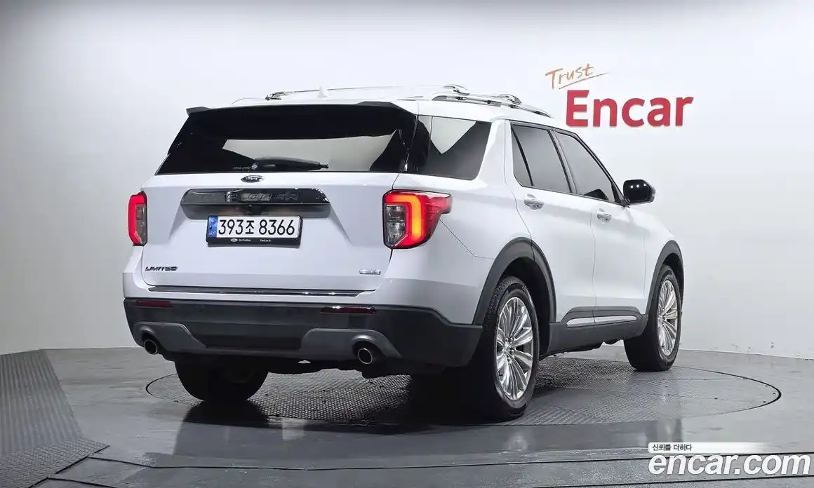 Ford Explorer 2020 2.3 Автомат в Москве № 303287, фото 13