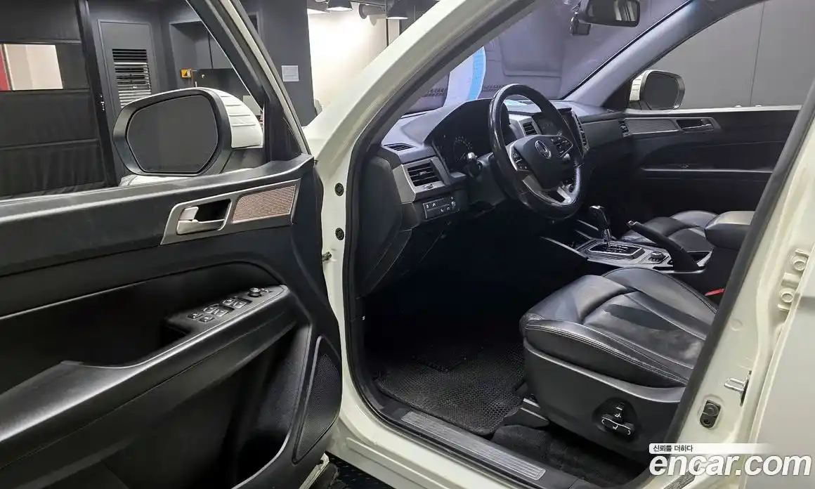 SsangYong Rexton 2018 2.2 Автомат в Москве № 31711, фото 19