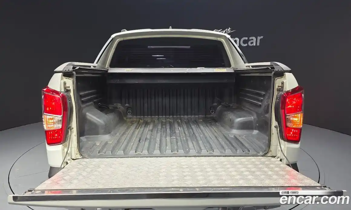 SsangYong Rexton 2018 2.2 Автомат в Москве № 31711, фото 9