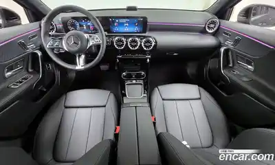 Mercedes-Benz A-Class 2025 2.0 Автомат в Москве № 321341, миниатюра 4