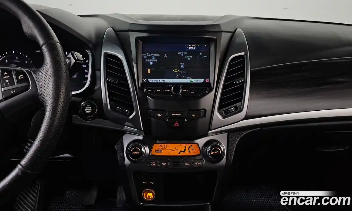 SsangYong Korando 2014 2.0 Автомат в Москве № 32295, фото 18