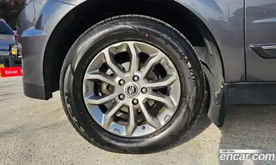 SsangYong Korando 2015 2.0 Автомат в Москве № 32713, миниатюра 3