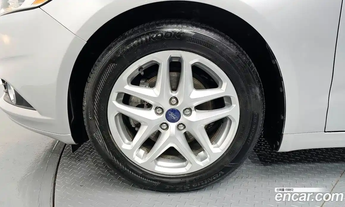 Ford Fusion 2013 1.6 Автомат в Москве № 330541, фото 15