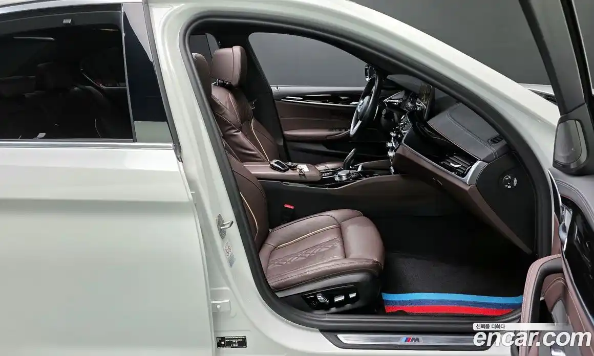 BMW 5-Series 2023 2.0 Автомат в Москве № 335689, фото 15