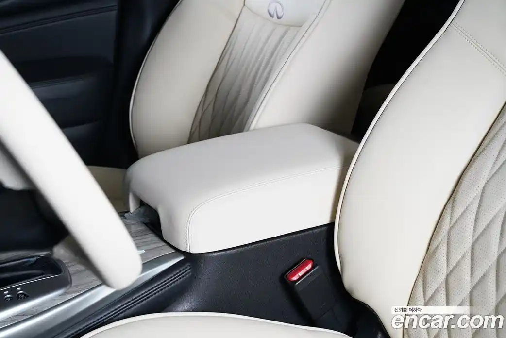 Infiniti QX60 2015 3.5 Вариатор в Москве № 336591, фото 4