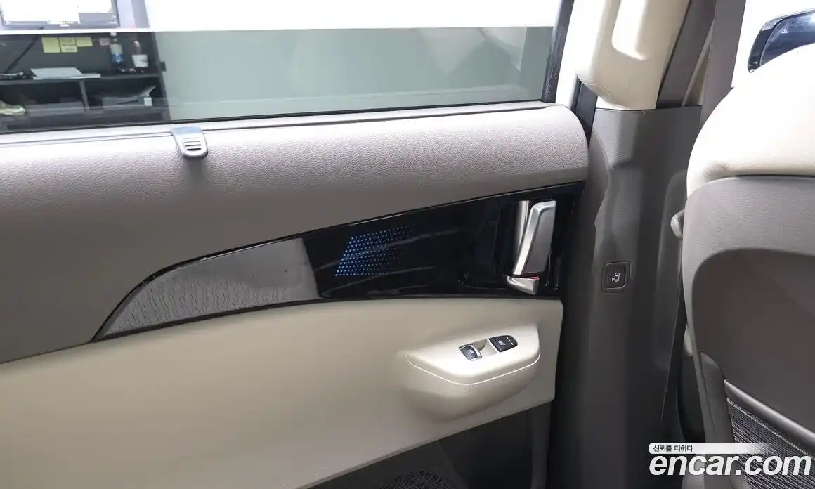 Kia Canival 2025 3.5 Автомат в Москве № 337319, фото 16