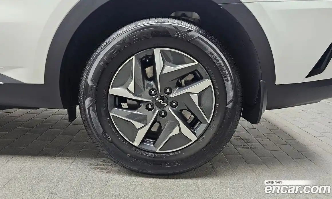 Kia Sorento 2023 1.6 Автомат в Москве № 338695, фото 17