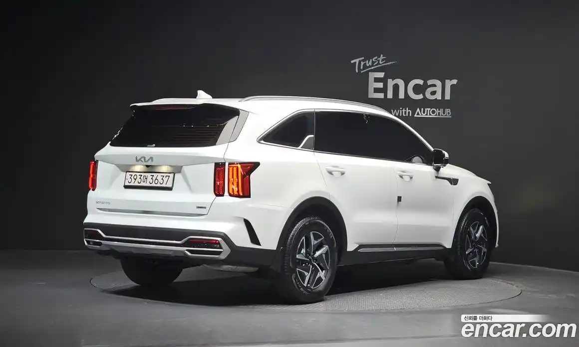 Kia Sorento 2023 1.6 Автомат в Москве № 338695, фото 20