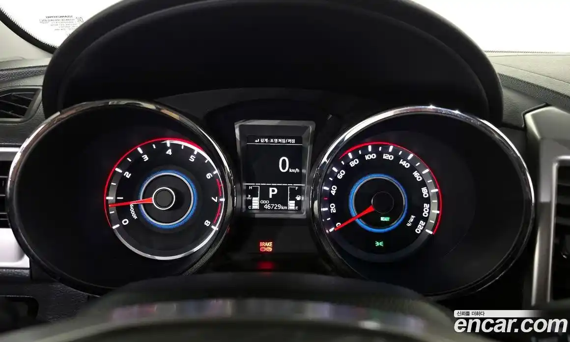 SsangYong TIBOLI 2015 1.6 Автомат в Москве № 33915, фото 17