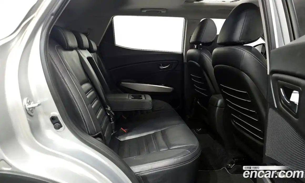 SsangYong TIBOLI 2015 1.6 Автомат в Москве № 33915, фото 20