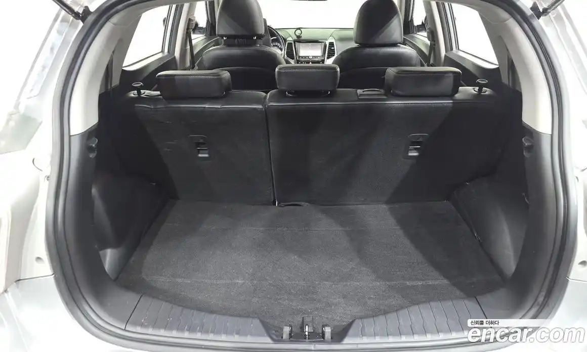 SsangYong TIBOLI 2015 1.6 Автомат в Москве № 33915, фото 3