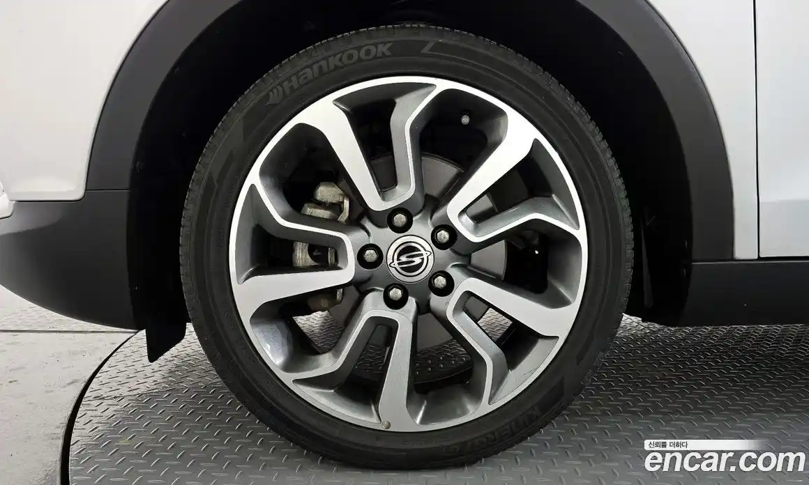 SsangYong TIBOLI 2015 1.6 Автомат в Москве № 33915, фото 7