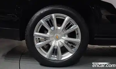 Chevrolet Tahoe 2022 6.2 Автомат в Москве № 37811, миниатюра 12