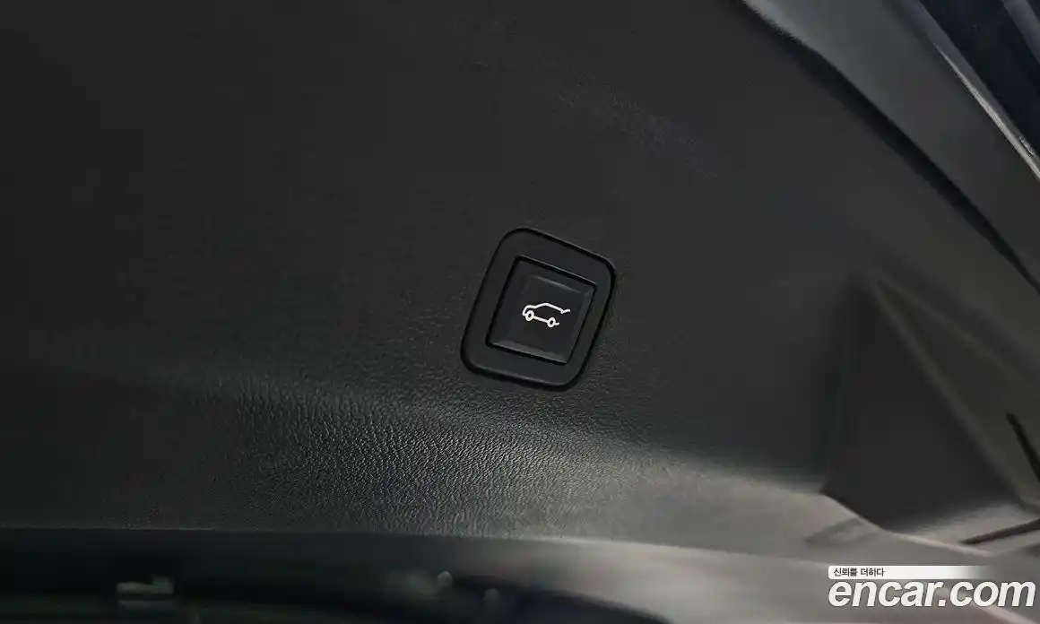 Chevrolet Tahoe 2022 6.2 Автомат в Москве № 37811, фото 17