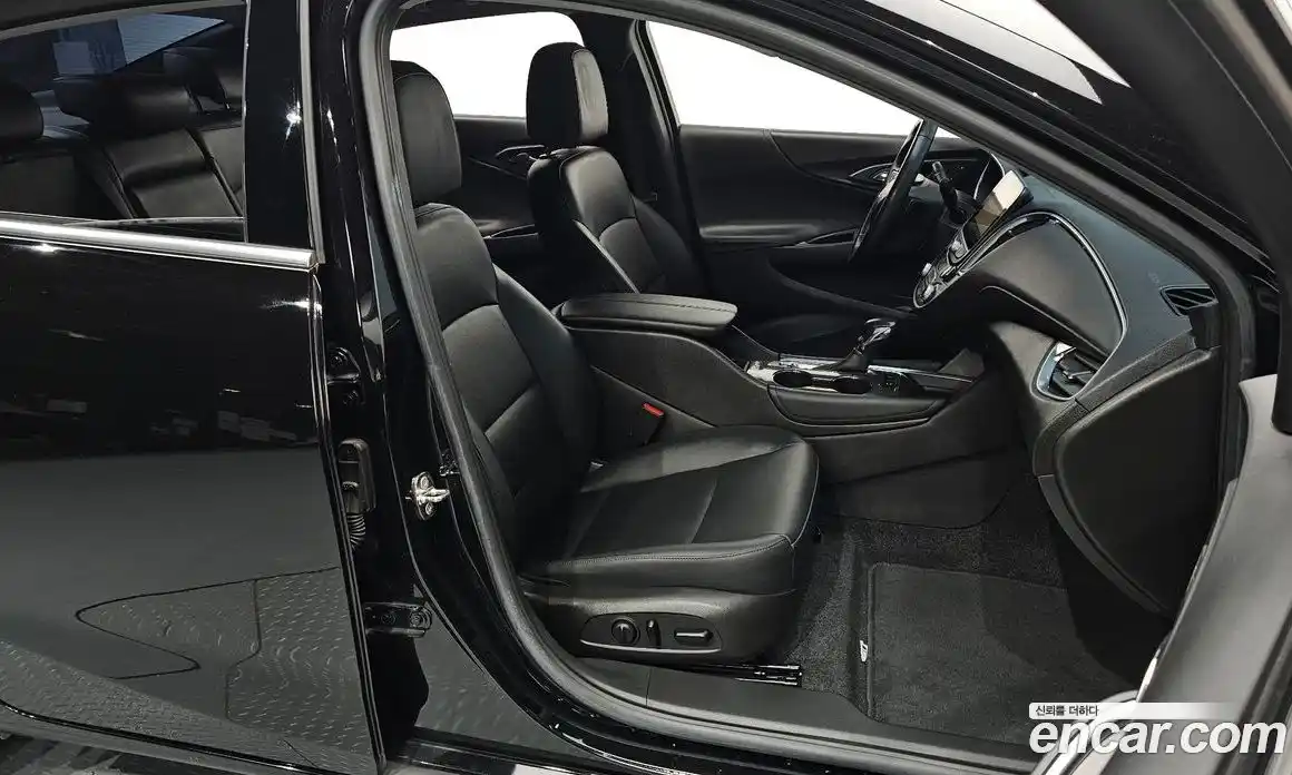 Chevrolet Malibu 2021 2.0 Автомат в Москве № 38049, фото 17