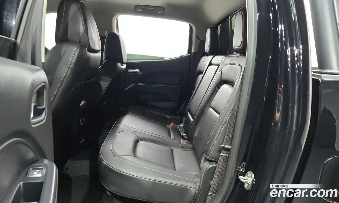 Chevrolet Colorado 2020 3.6 Автомат в Москве № 38065, фото 14