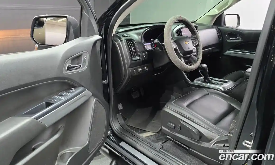 Chevrolet Colorado 2020 3.6 Автомат в Москве № 38065, фото 8