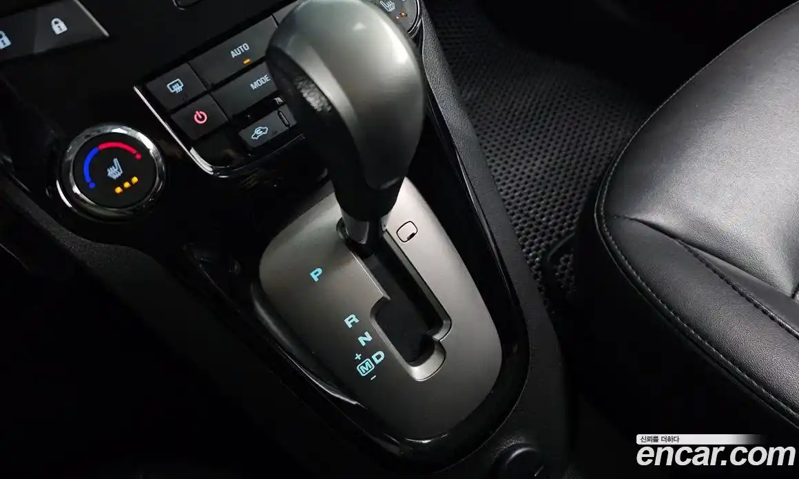 Chevrolet Orlando 2015 2.0 Автомат в Москве № 40520, фото 15