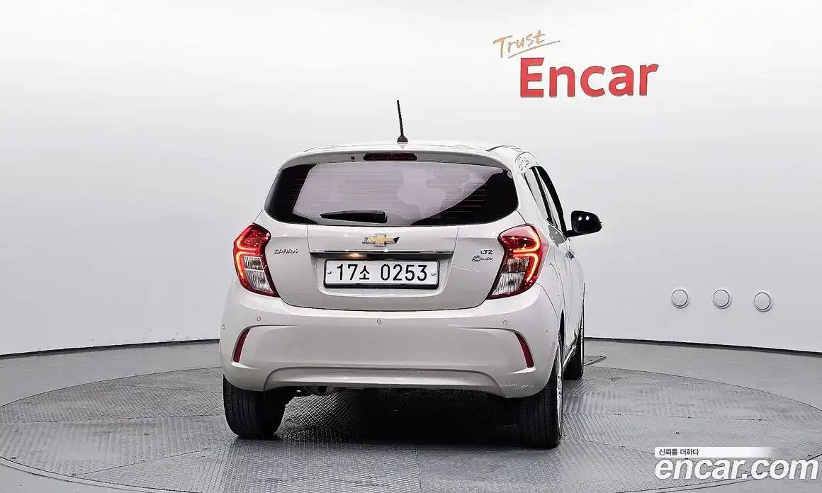 Chevrolet Spark 2016 1.0 Автомат в Москве № 40913, фото 14