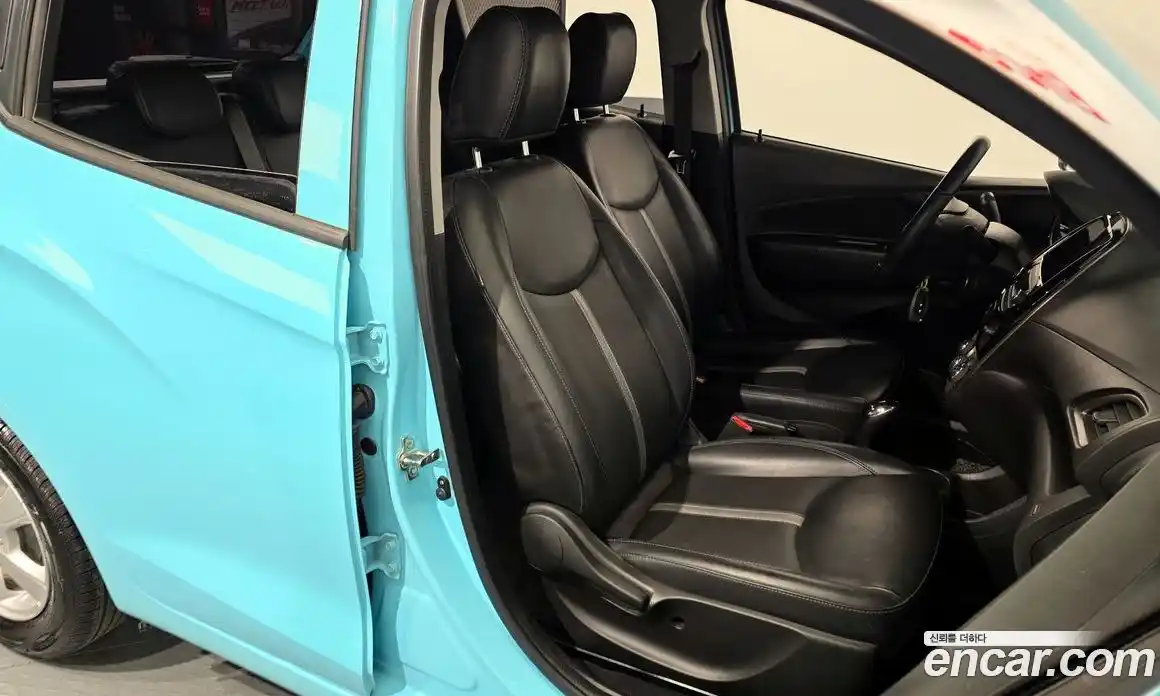 Chevrolet Spark 2021 1.0 Автомат в Москве № 42008, фото 9