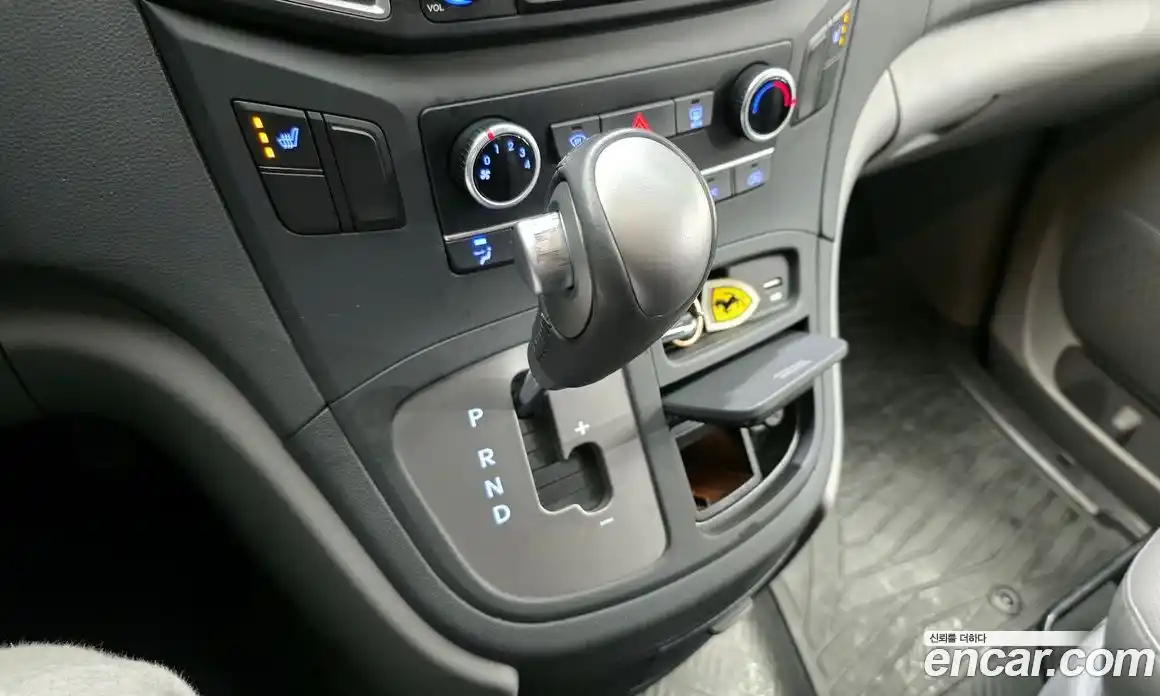 Hyundai Starex 2021 2.5 Автомат в Москве № 45876, фото 18