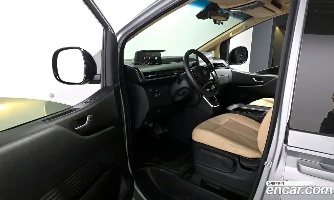 Hyundai Staria 2022 3.5 Автомат в Москве № 47623, фото 19