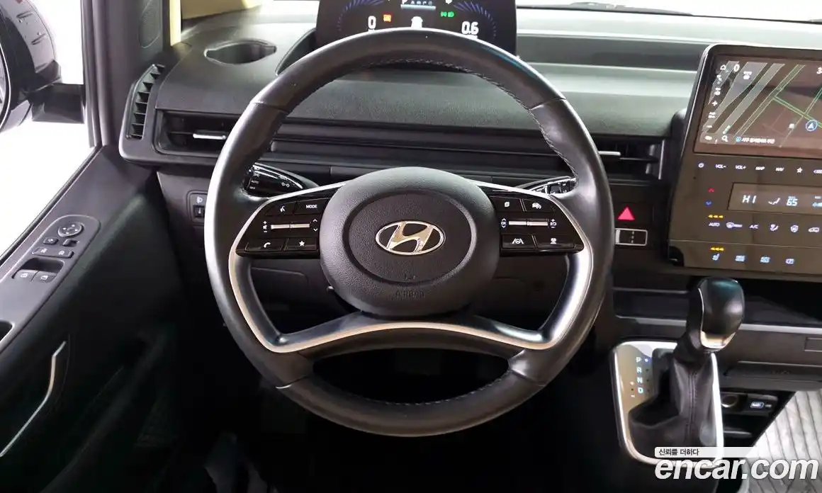 Hyundai Staria 2022 3.5 Автомат в Москве № 47623, фото 20