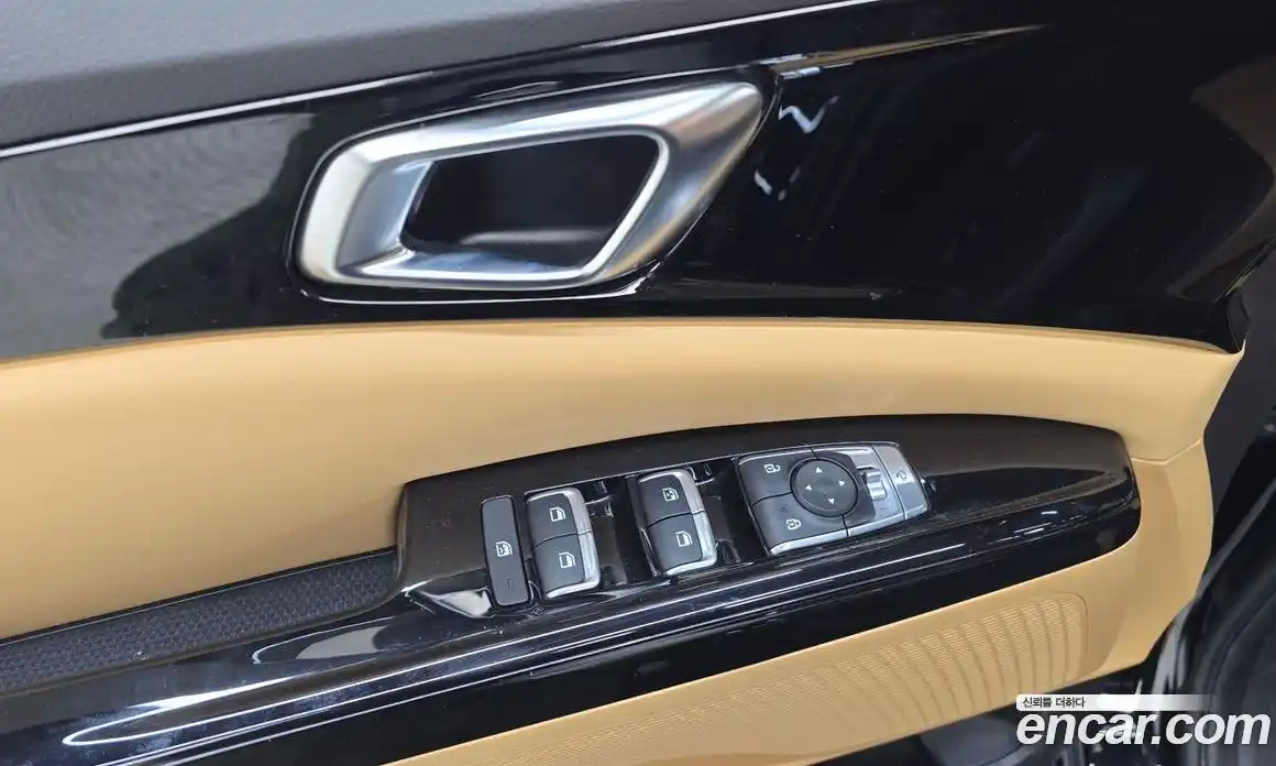 Kia Canival 2023 3.5 Автомат в Москве № 50281, фото 19