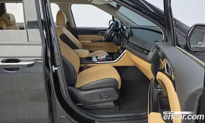 Kia Canival 2023 3.5 Автомат в Москве № 50281, миниатюра 3