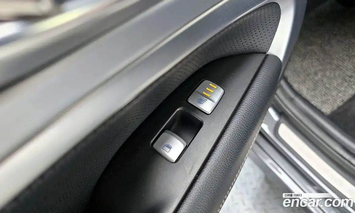 Genesis G70 2019 2.0 Автомат в Москве № 56512, фото 14