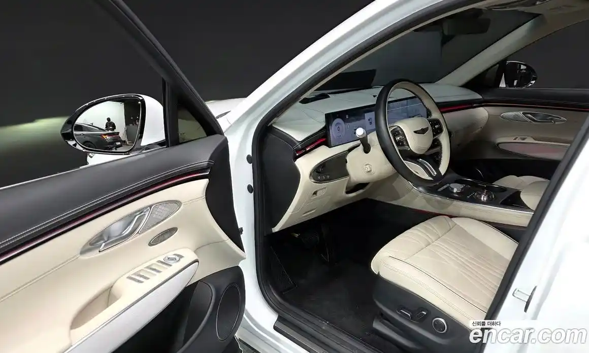 Genesis GV70 2025 2.5 Автомат в Москве № 58374, фото 11