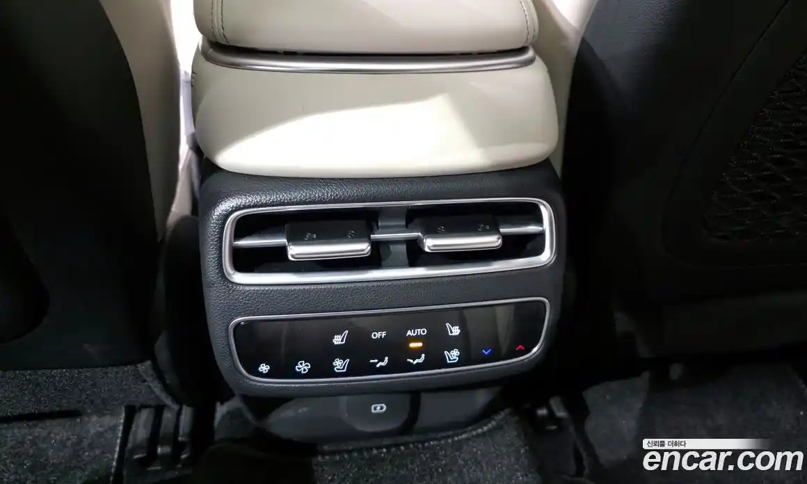 Genesis GV70 2025 2.5 Автомат в Москве № 58374, фото 4