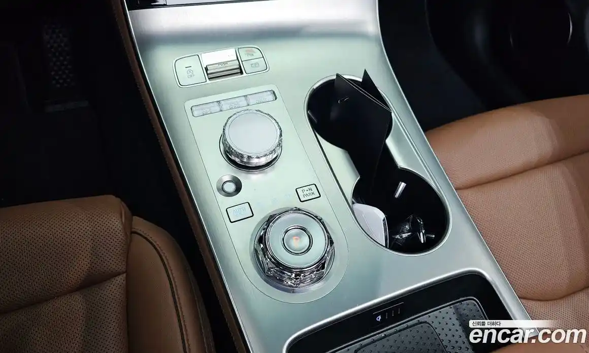 Genesis GV70 2025 2.5 Автомат в Москве № 59366, фото 16