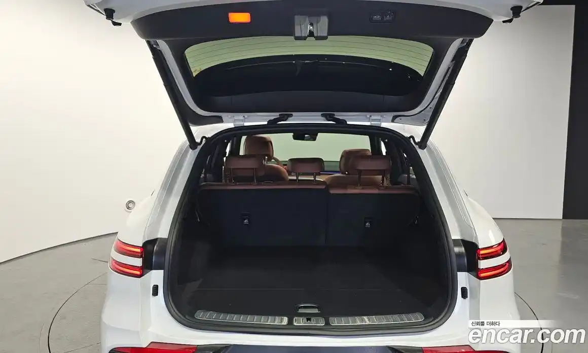 Genesis GV70 2025 2.5 Автомат в Москве № 59366, фото 2