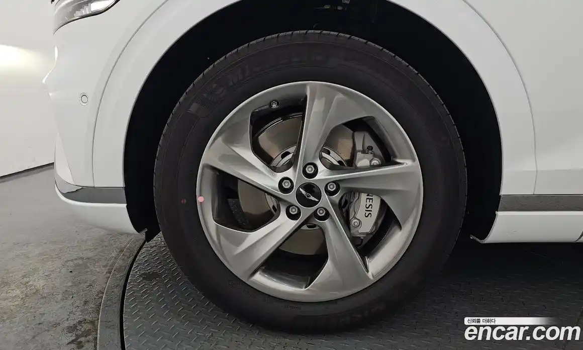 Genesis GV70 2025 2.5 Автомат в Москве № 59366, фото 8