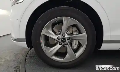 Genesis GV70 2025 2.5 Автомат в Москве № 59366, миниатюра 8