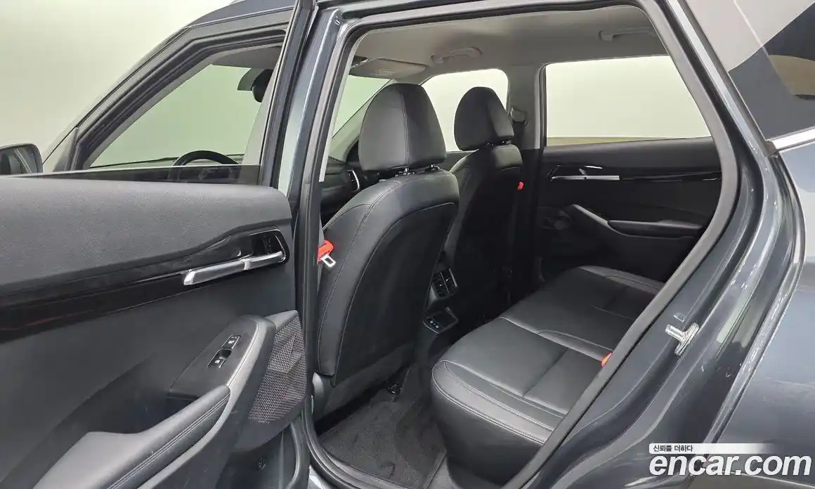 Kia Seltos 2023 2.0 Автомат в Москве № 60828, фото 18